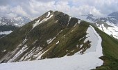 48 Dalla vetta. La cresta che porta alla cima Benfit